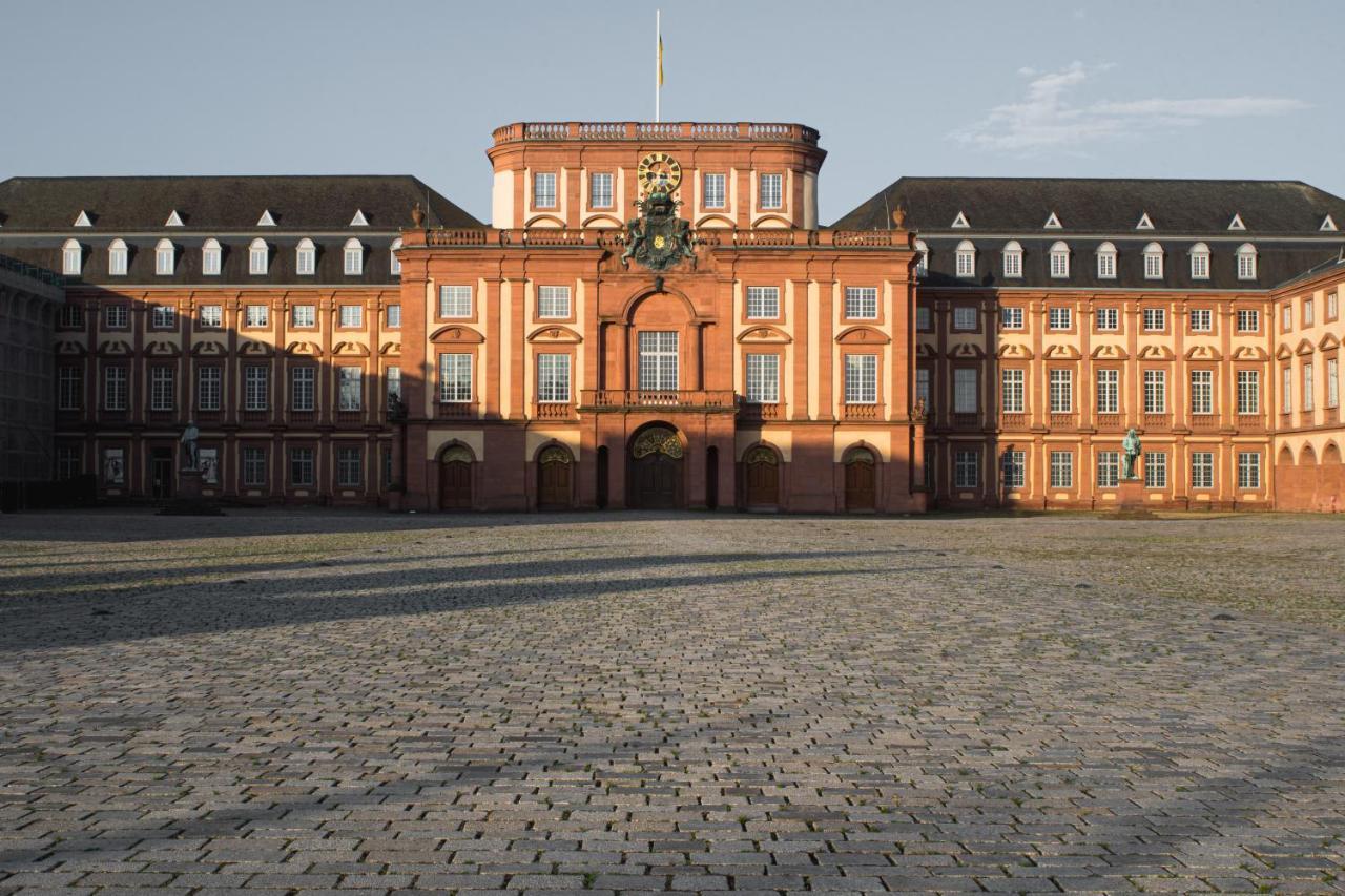 Hostel Mannheim Exterior photo University of Kassel