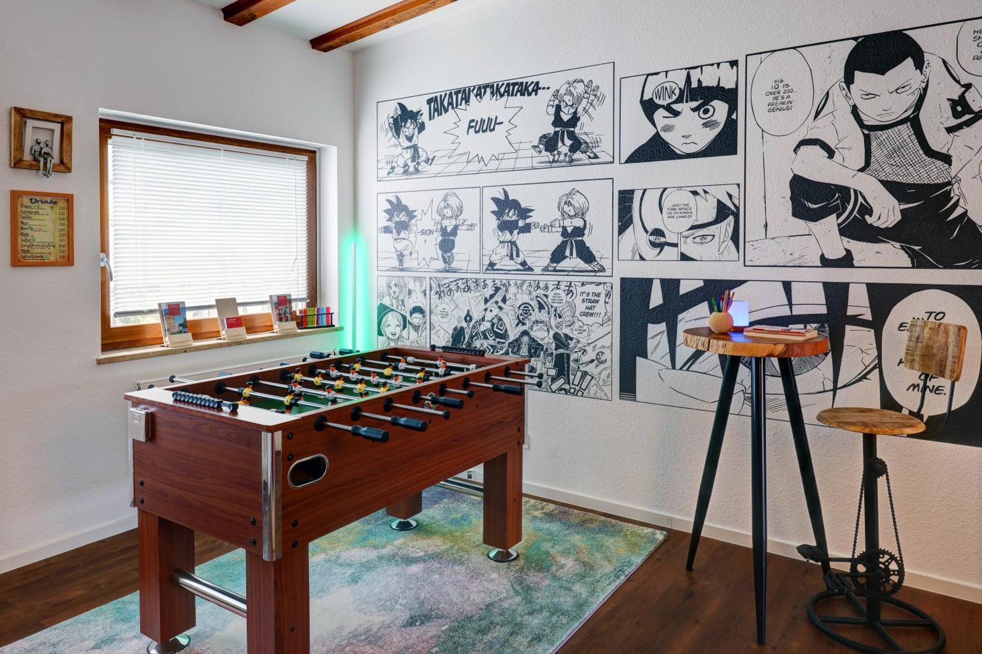 Hostel Mannheim Exterior photo A foosball table